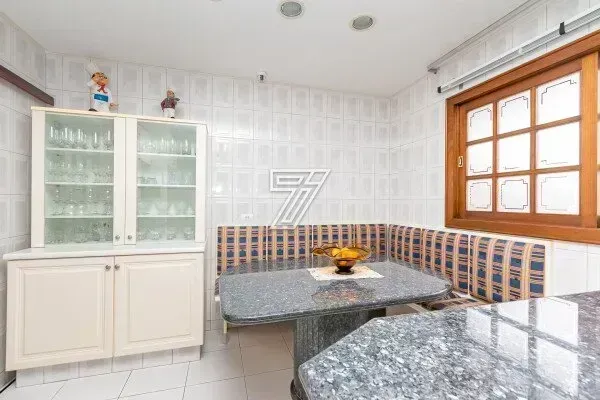 Furnished house with 3 bedrooms and 5 bathrooms — photo 16