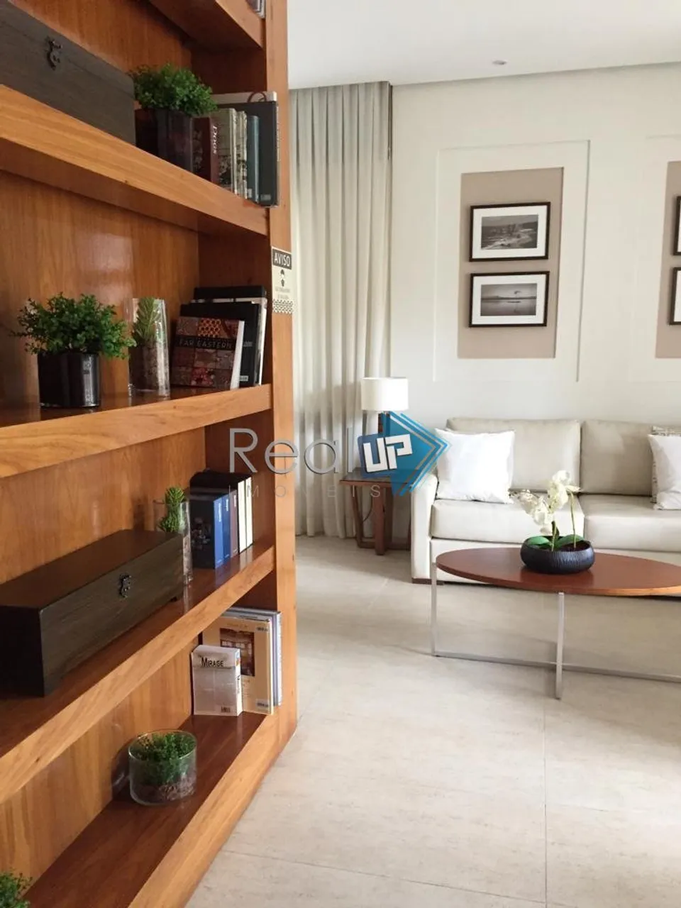 Furnished apartment with 2 bedrooms and a balcony — photo 13