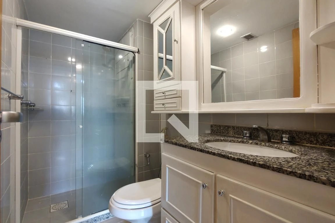 Панорамні вікна та 2 спальні: квартира 73 м² — photo 18