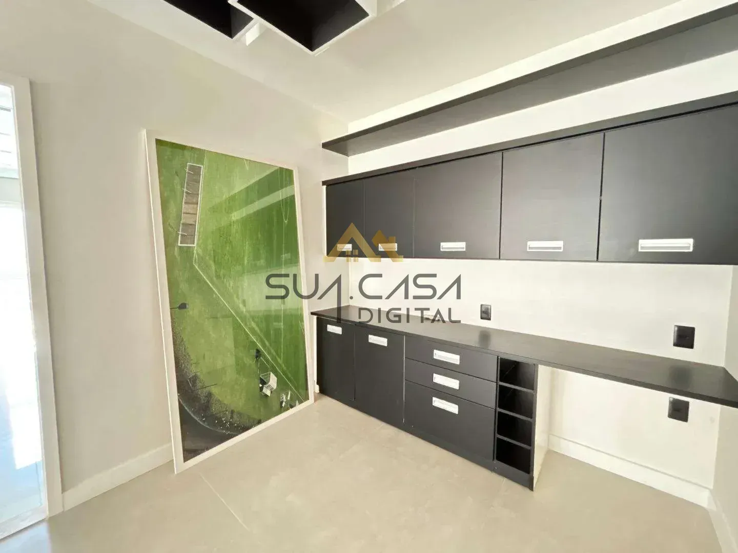 Penthouse with 4 bedrooms and an open-plan kitchen — photo 38