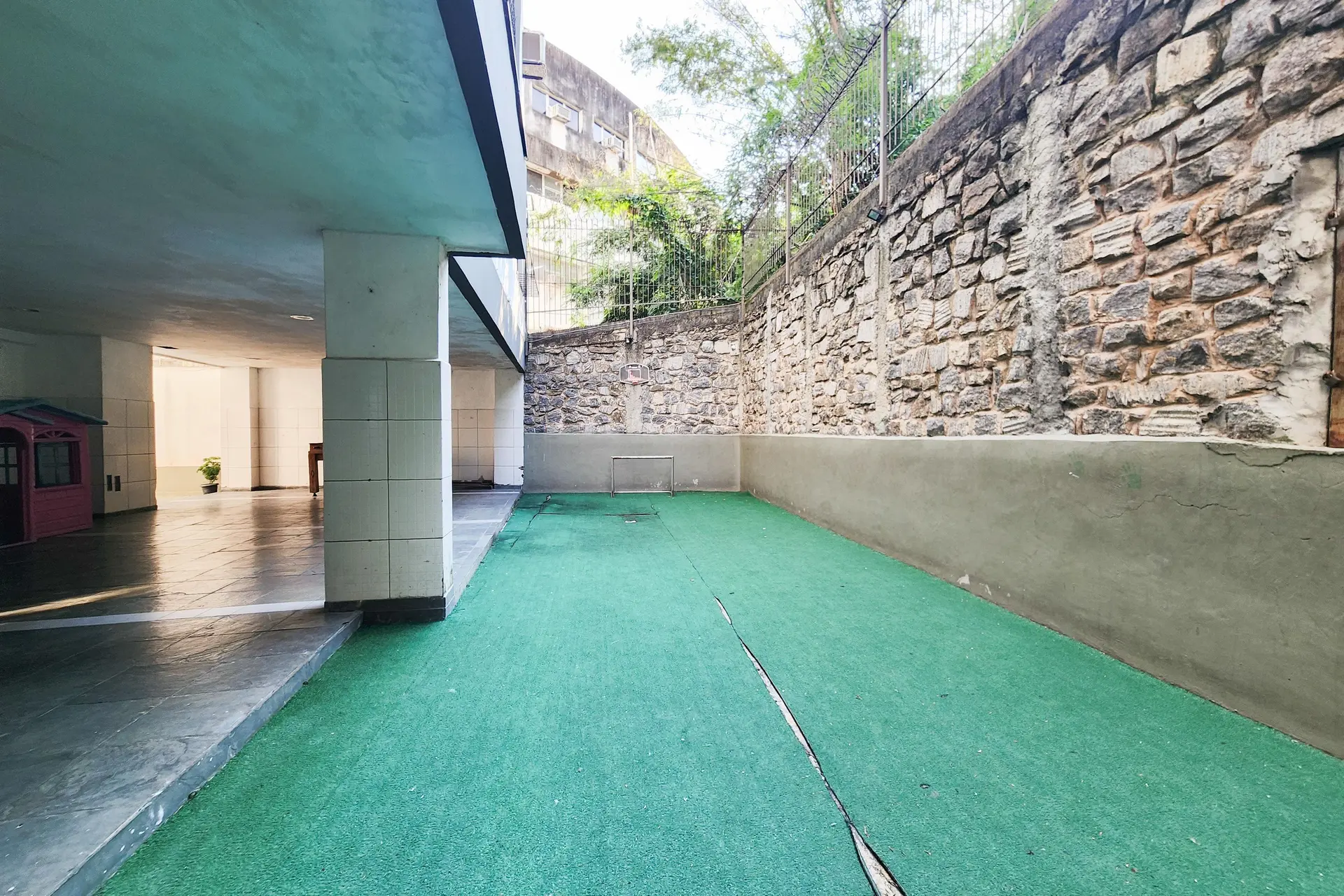 Apartamento para locação com 2 quartos, varanda e 2 banheiros — photo 46