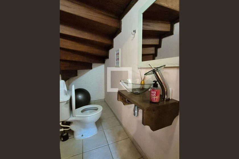 Будинок: 4 спальні, 1 з власною ванною кімнатою, 398 м² — photo 30