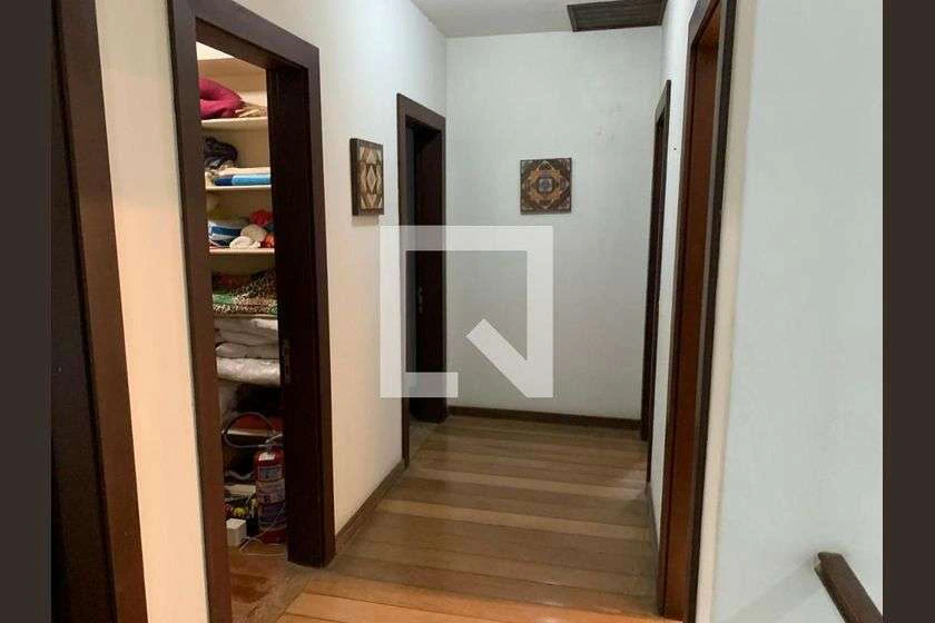 Casa com 4 quartos e 360 m², mobiliada, com 2 vagas — photo 18