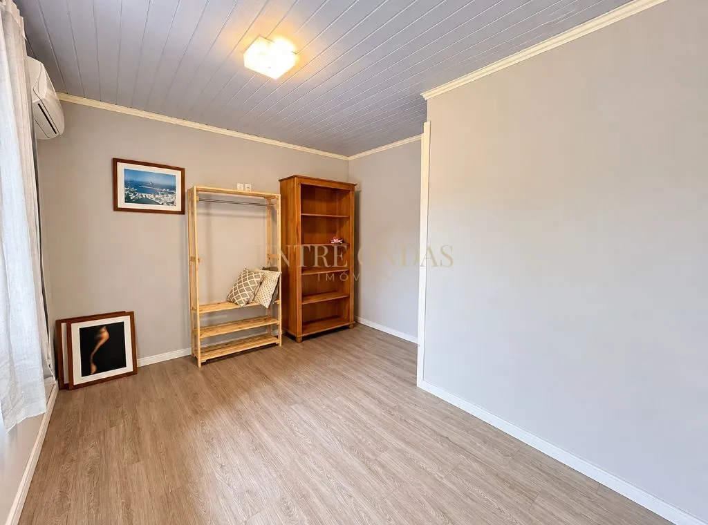 Vista al agua y 2 dormitorios: casa de 75 m² — photo 19