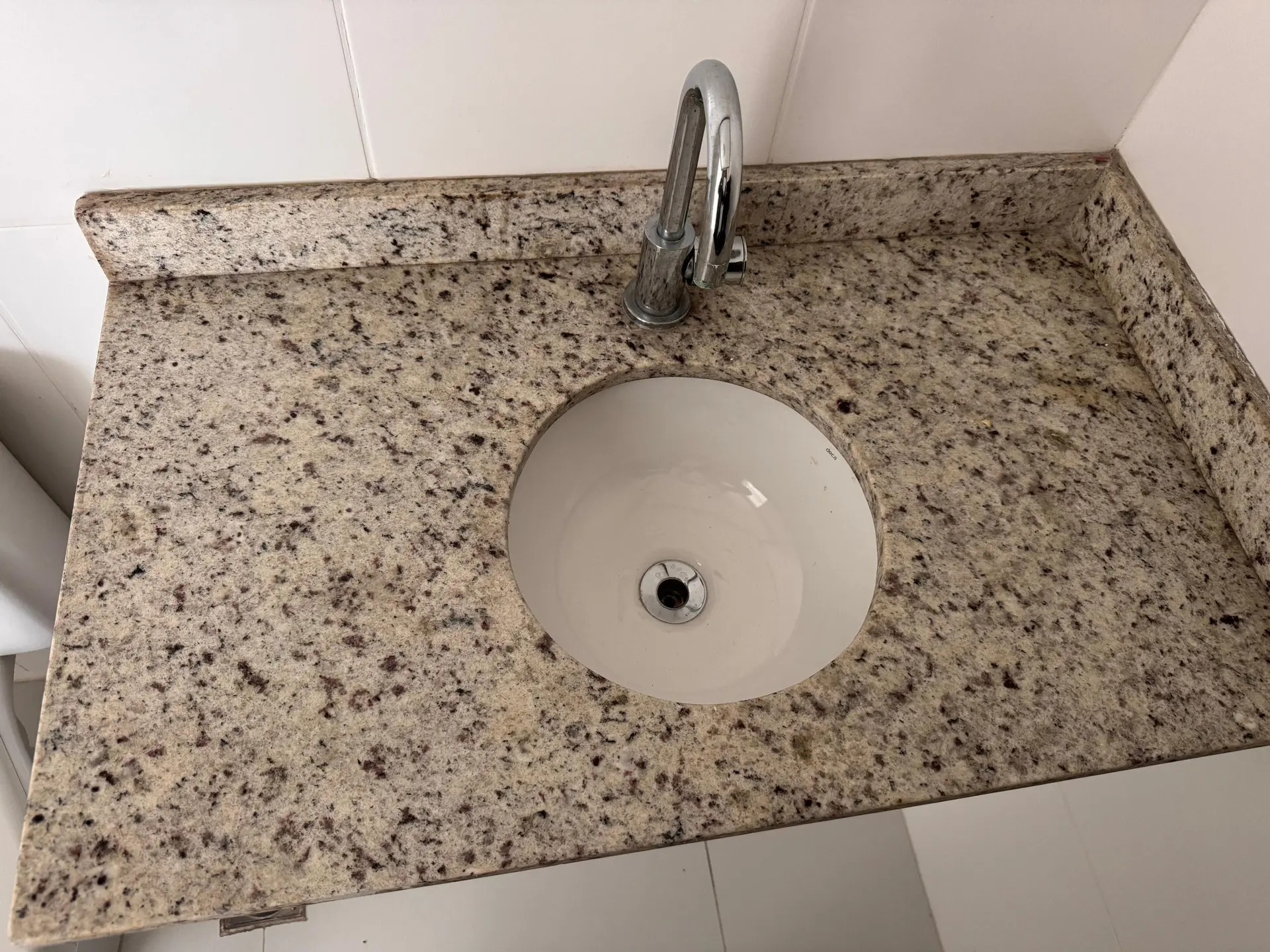 Departamento amueblado, 142 m², con balcón gourmet