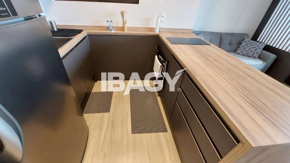 Furnished studio with open-plan kitchen and 33 m² — photo 3