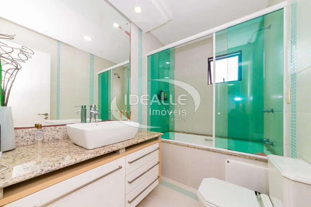242 m² apartment with 3 bedrooms and private BBQ — photo 15