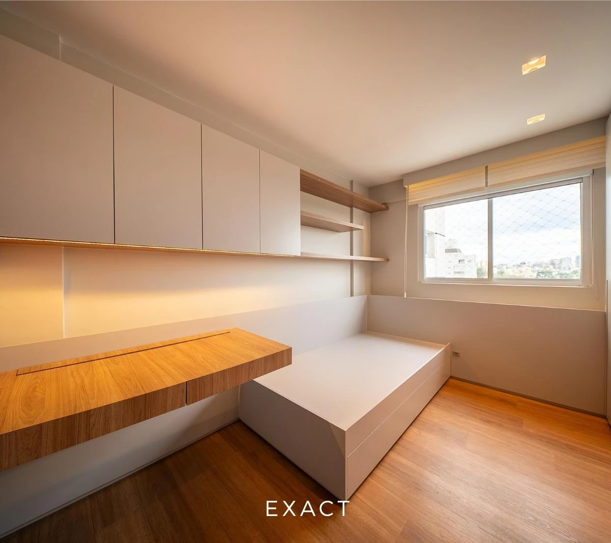 3-bedroom apartment in a building with a gym — photo 3