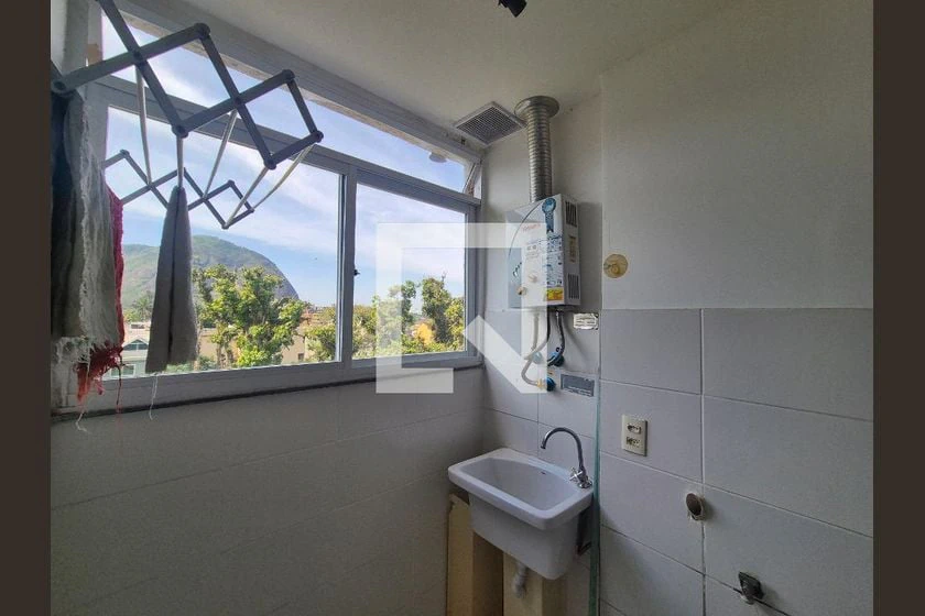 Apartamento com cozinha separada e 2 quartos 44 m² — photo 2