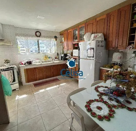 Furnished penthouse with balcony and closed kitchen — photo 2