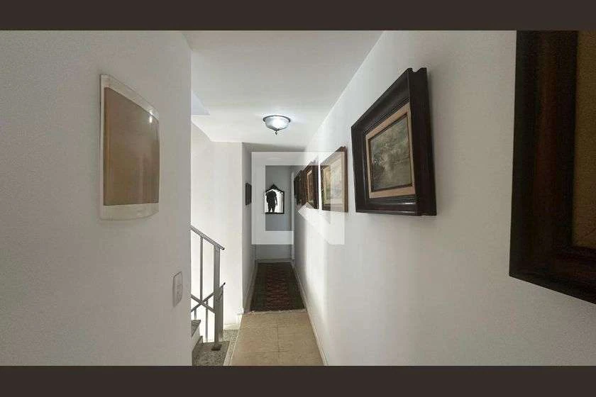 Condominium house with 5 en-suite bedrooms and pool — photo 29
