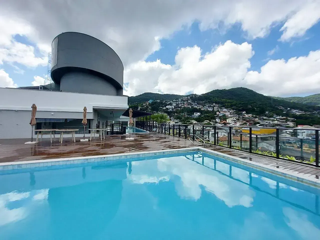 Estúdio mobiliado de 48 m² com 1 vaga e 2º andar — photo 2