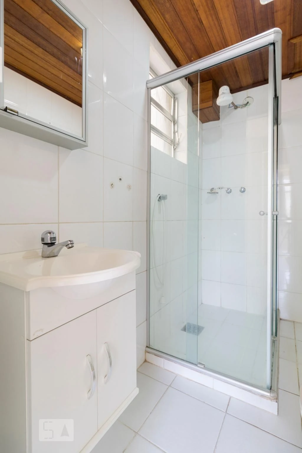 Unfurnished studio with 1 bedroom and 1 bathroom — photo 4