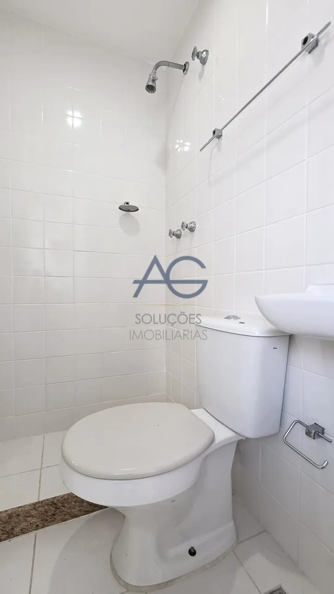 110 m² apartment with 2 bedrooms and 2 parking spots — photo 39