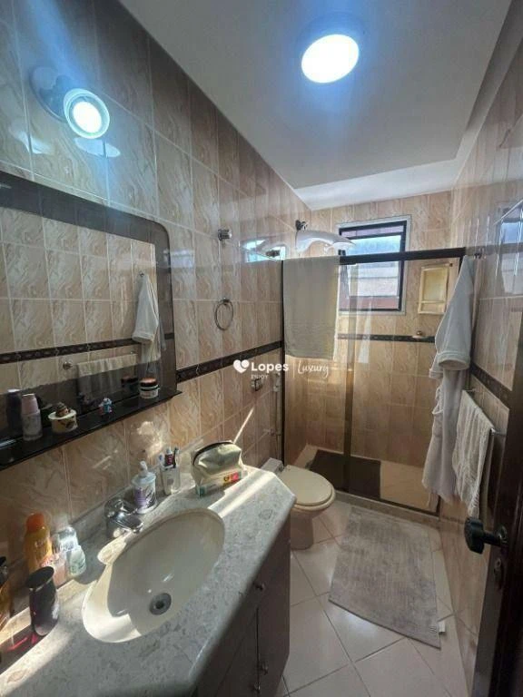 Cobertura mobiliada de 5 quartos com lavanderia e 209 m² — photo 35