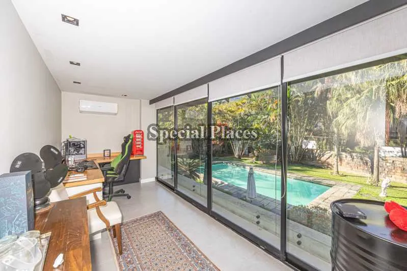 Casa amueblada con 4 dormitorios y 5 baños — photo 26