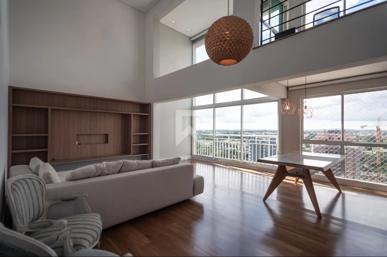 Apartamento de 231 m² com 4 quartos e 5 banheiros — photo 2