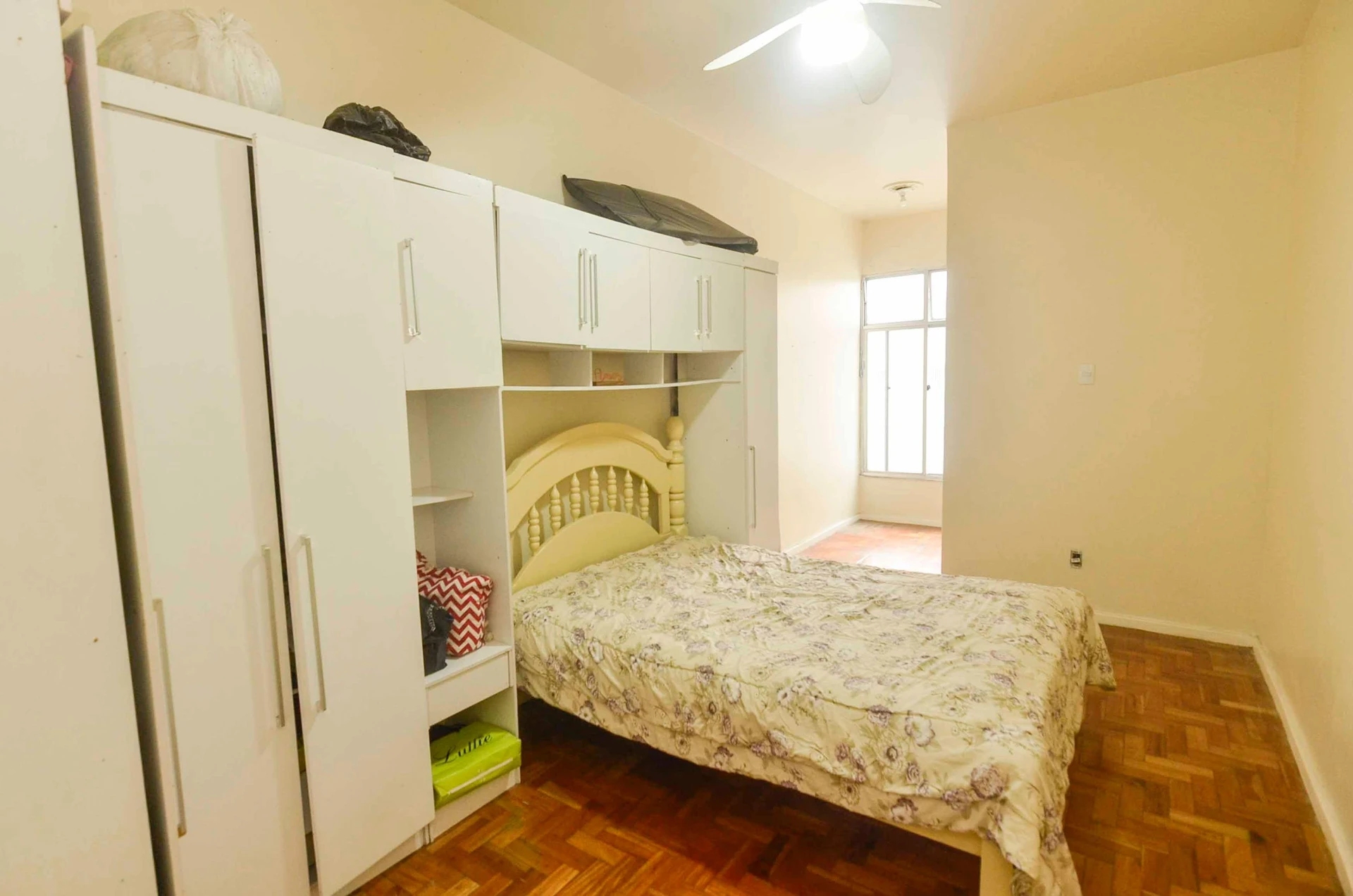 Пральна машина та 2 спальні: квартира 76 м² — photo 7