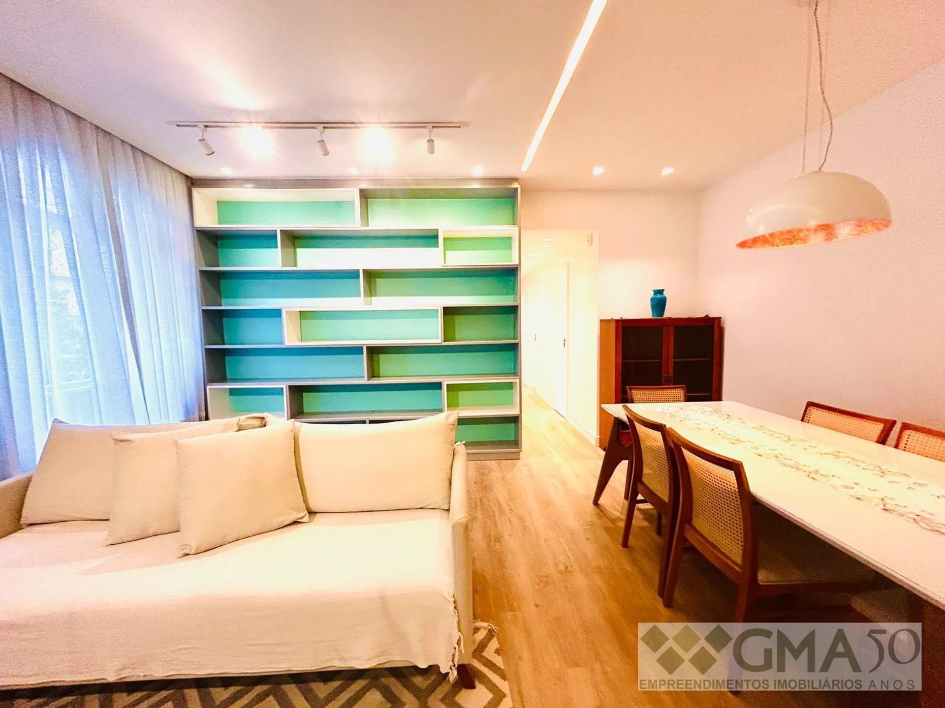 Furnished 110 m² apartment with 3 bedrooms and 1 parking spot — photo 30