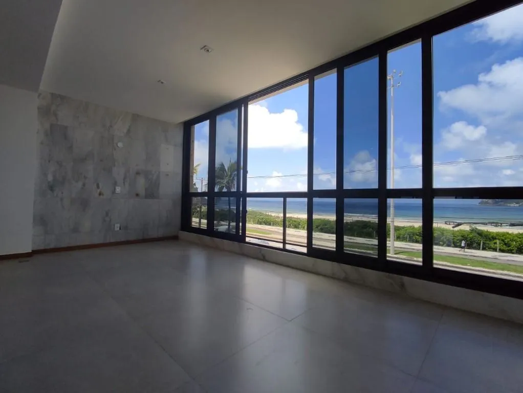 3-bedroom apartment with separate kitchen, 210 m² — photo 22