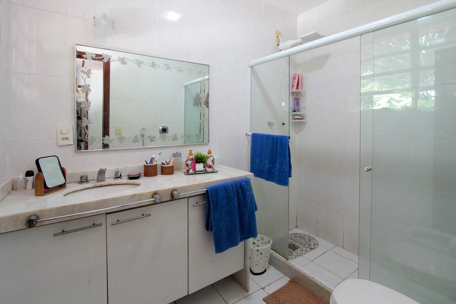 Furnished house with 4 bedrooms and open-plan kitchen — photo 26