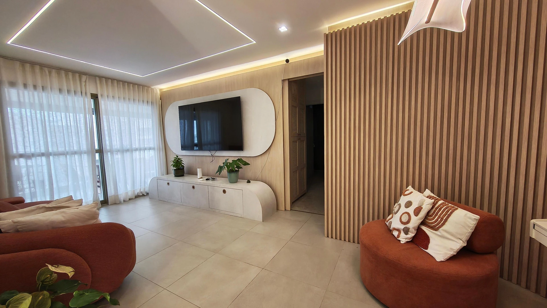 3-bedroom apartment in a building with a sauna — photo 6