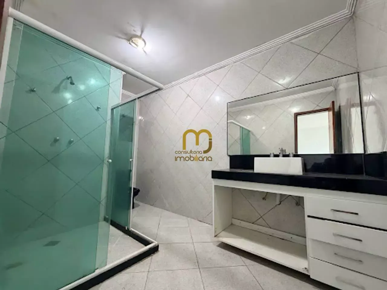 Casa con cocina cerrada, 3 dormitorios y 2 plazas — photo 17