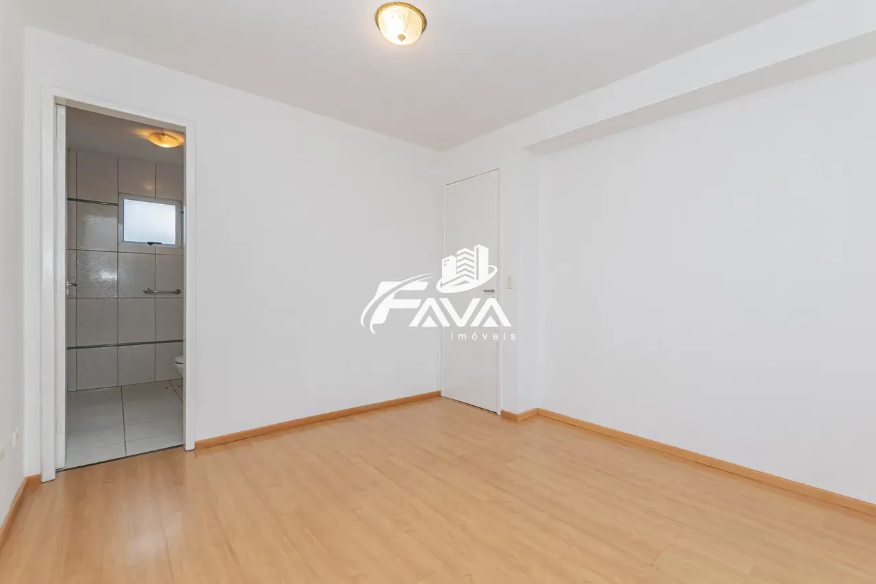 3-bedroom house with a home office in Curitiba — photo 12