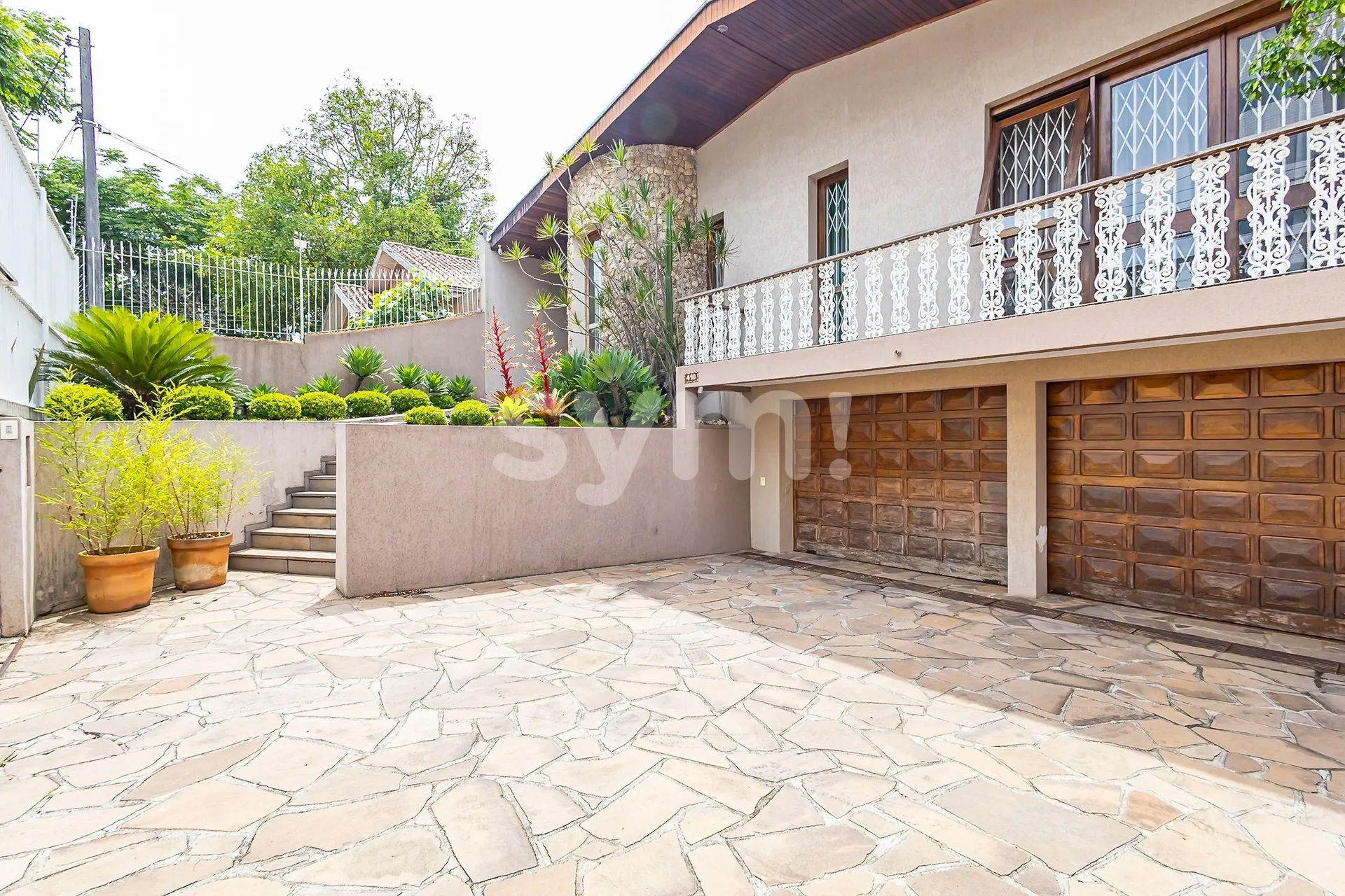 Single-family house with 3 bedrooms and 4 parking spaces