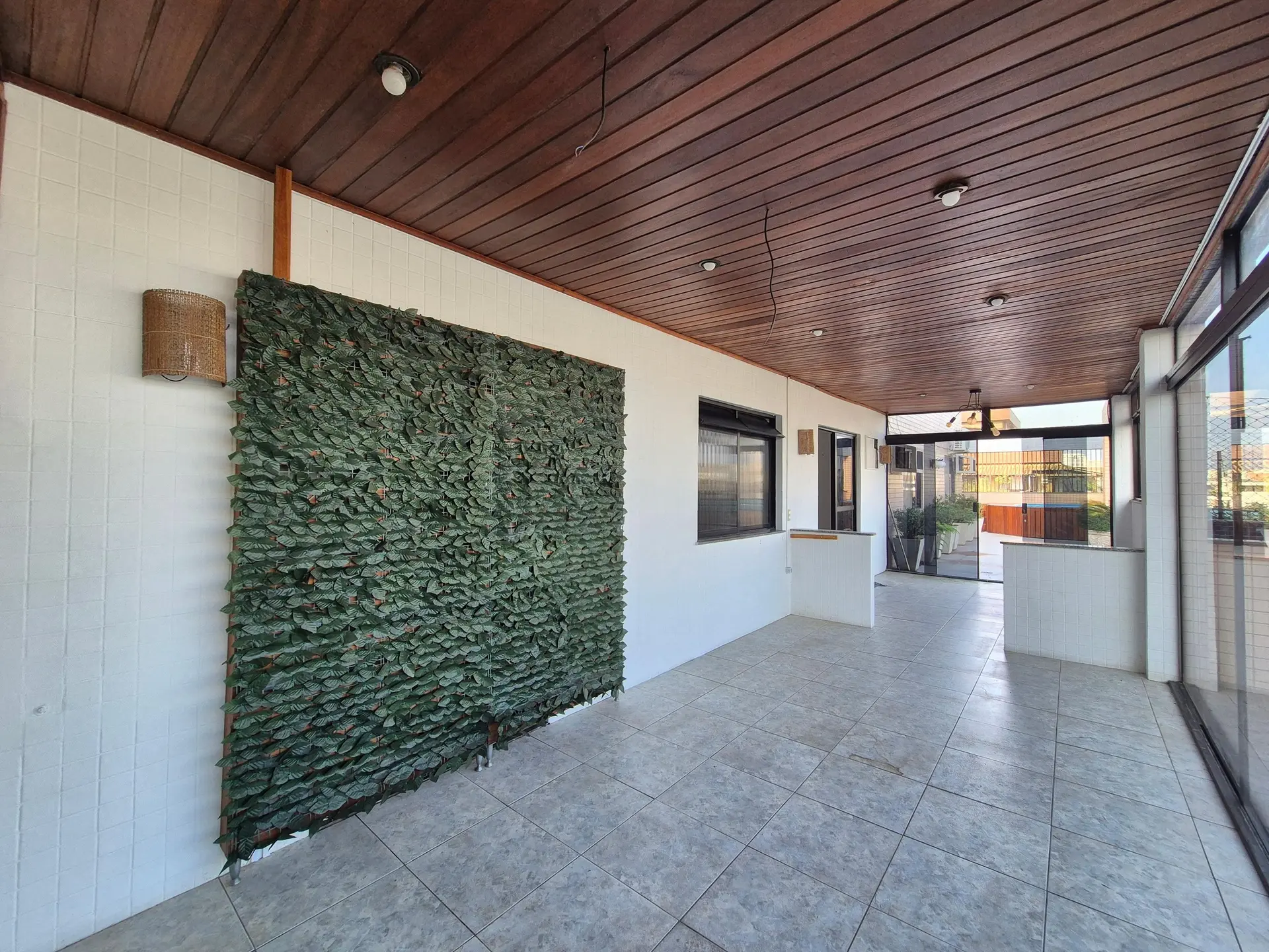 Apartamento, 260 m², com varanda envidraçada — photo 24