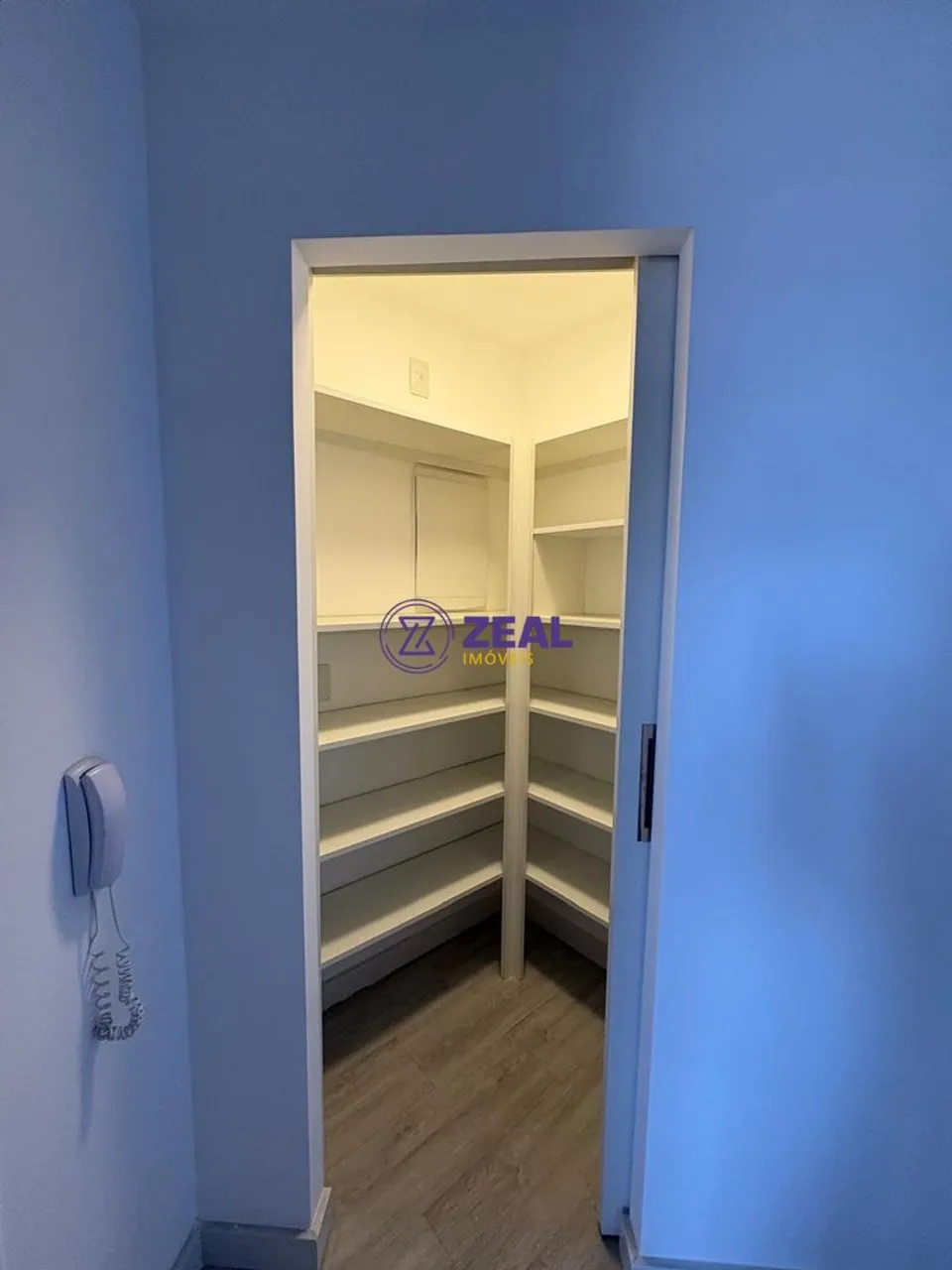 2-bedroom apartment with 3 bathrooms and 105 m² — photo 17