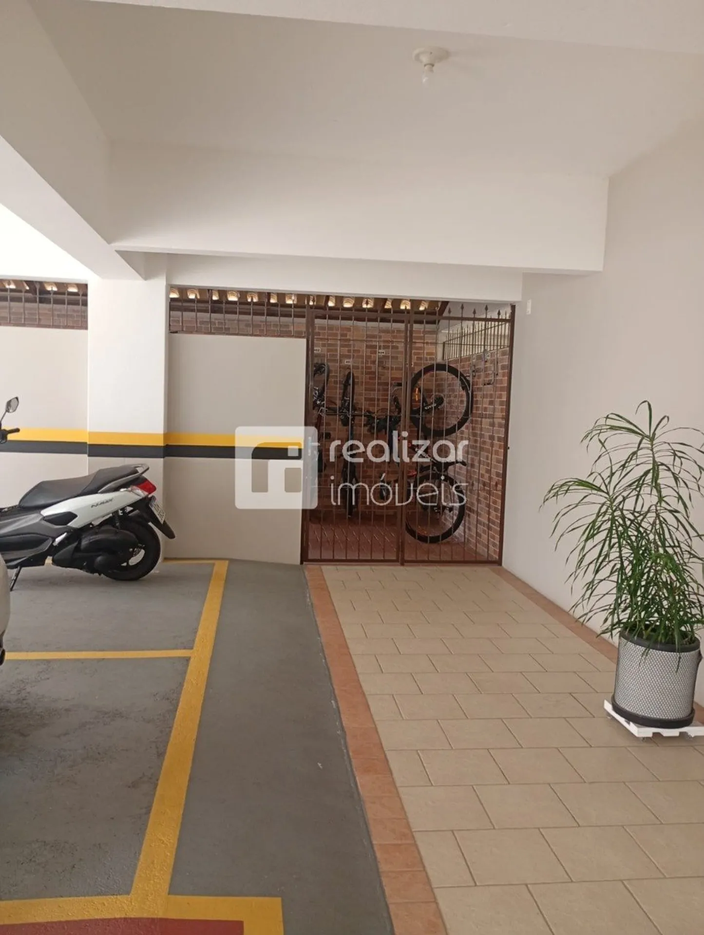 Apartamento de 2 dormitorios con balcón y 1 plaza — photo 46