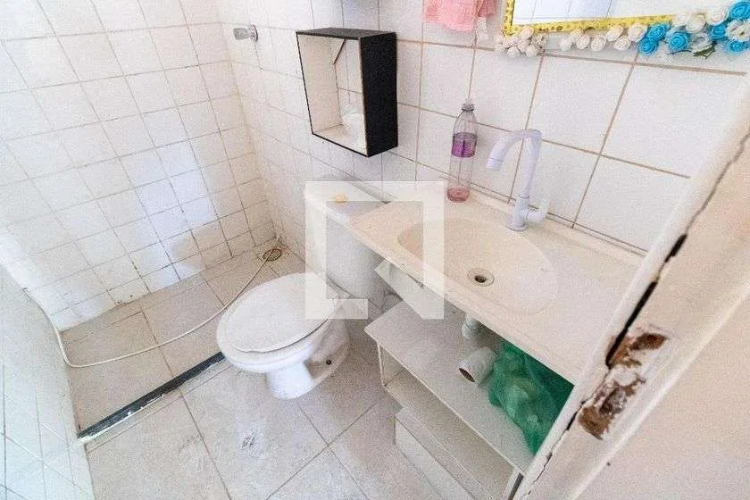 2-bedroom apartment on the top floor with 1 parking spot — photo 13