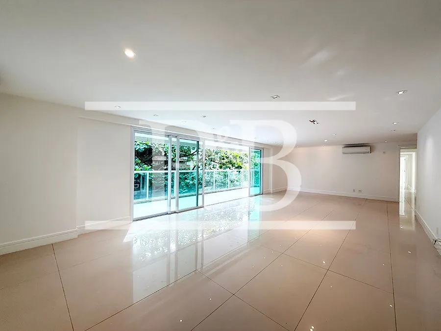 4-bedroom apartment, all with their own bathrooms, 289 m² — photo 8