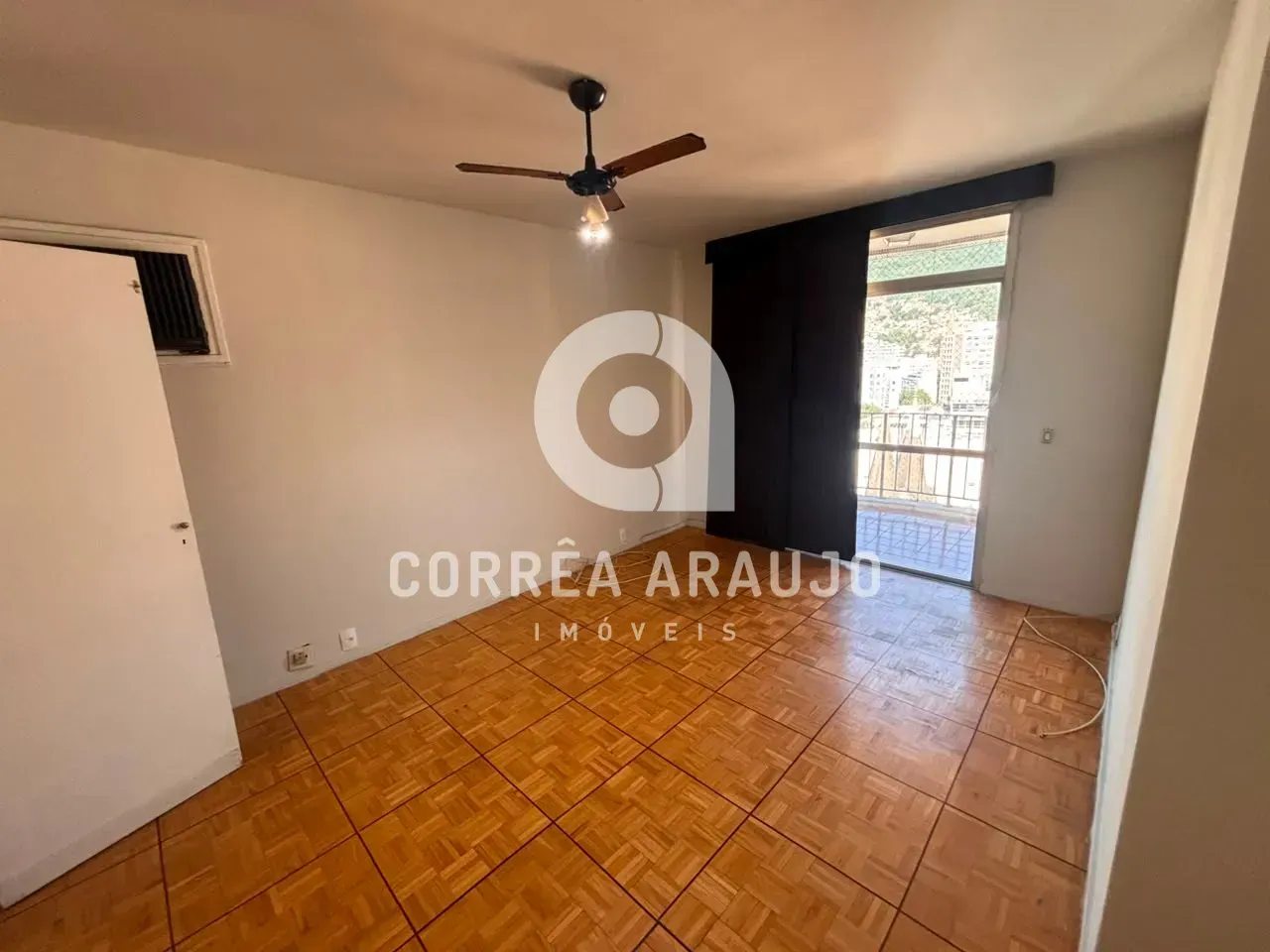 Apartamento de 160 m² com 3 quartos, 2 banheiros e varanda — photo 13