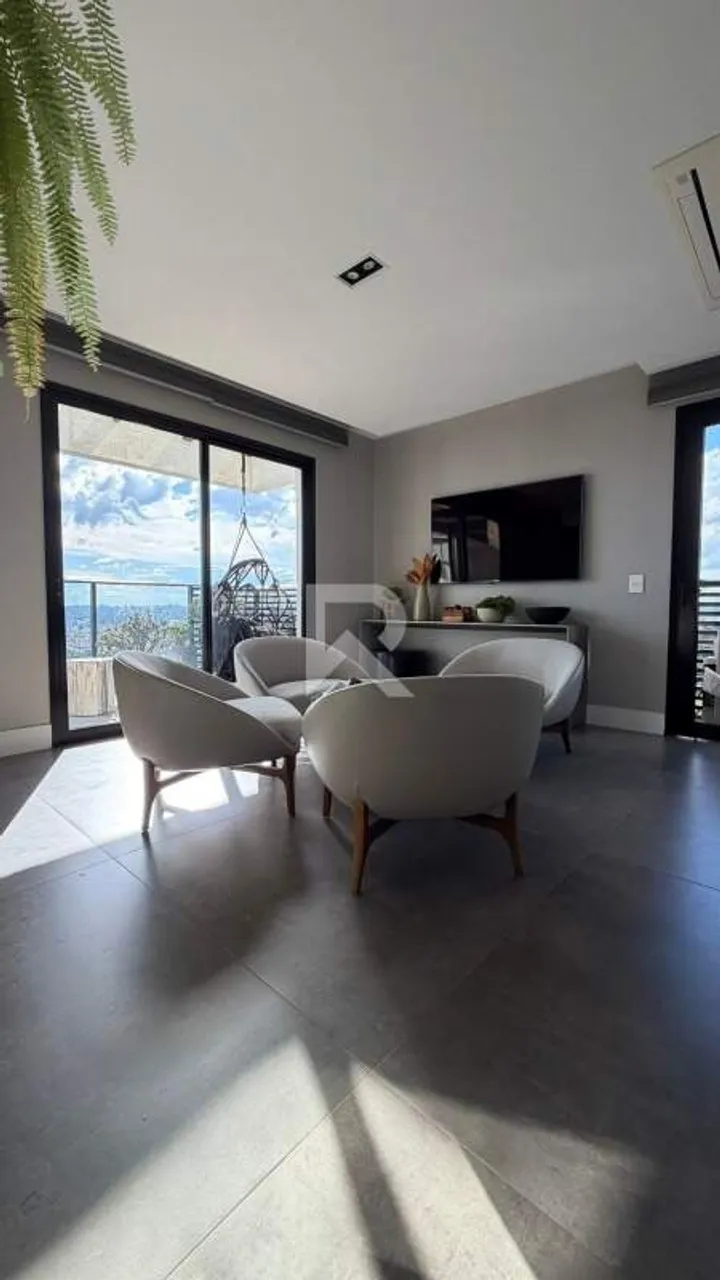 Меблированный дуплекс 267 м²: 4 спальни и 5 мест — photo 18