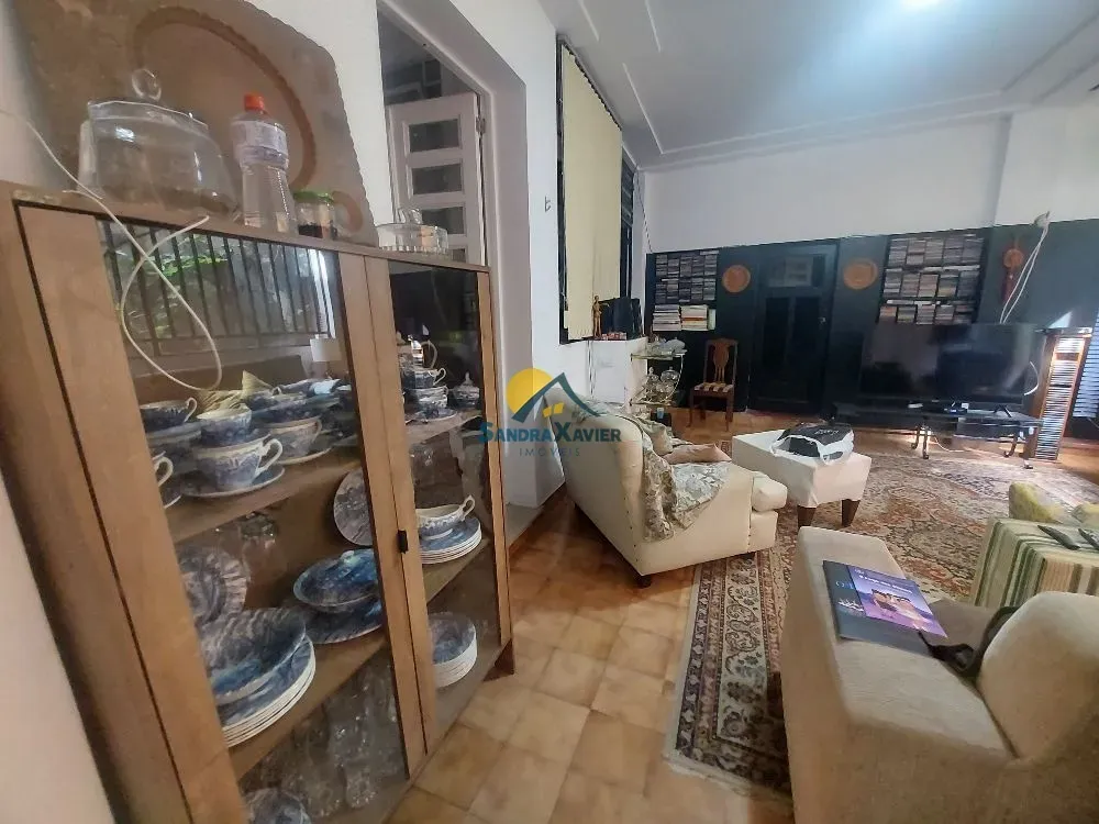 Furnished 700 m² house with 4 bedrooms and 2 en-suites — photo 74