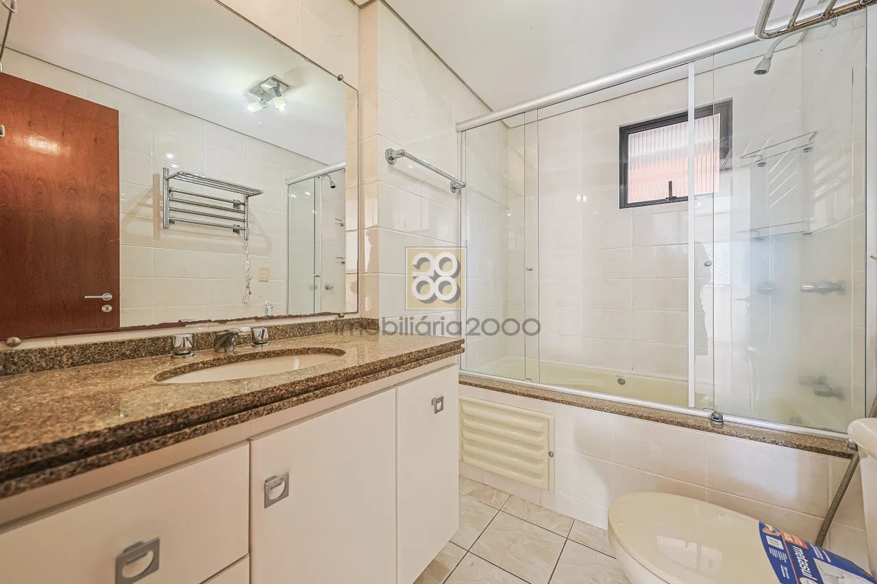 3-bedroom apartment with 1 en-suite, 148 m² — photo 20