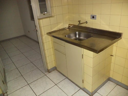 Квартира з 2 спальнями та 1 місцем для авто на 2 поверсі — photo 2