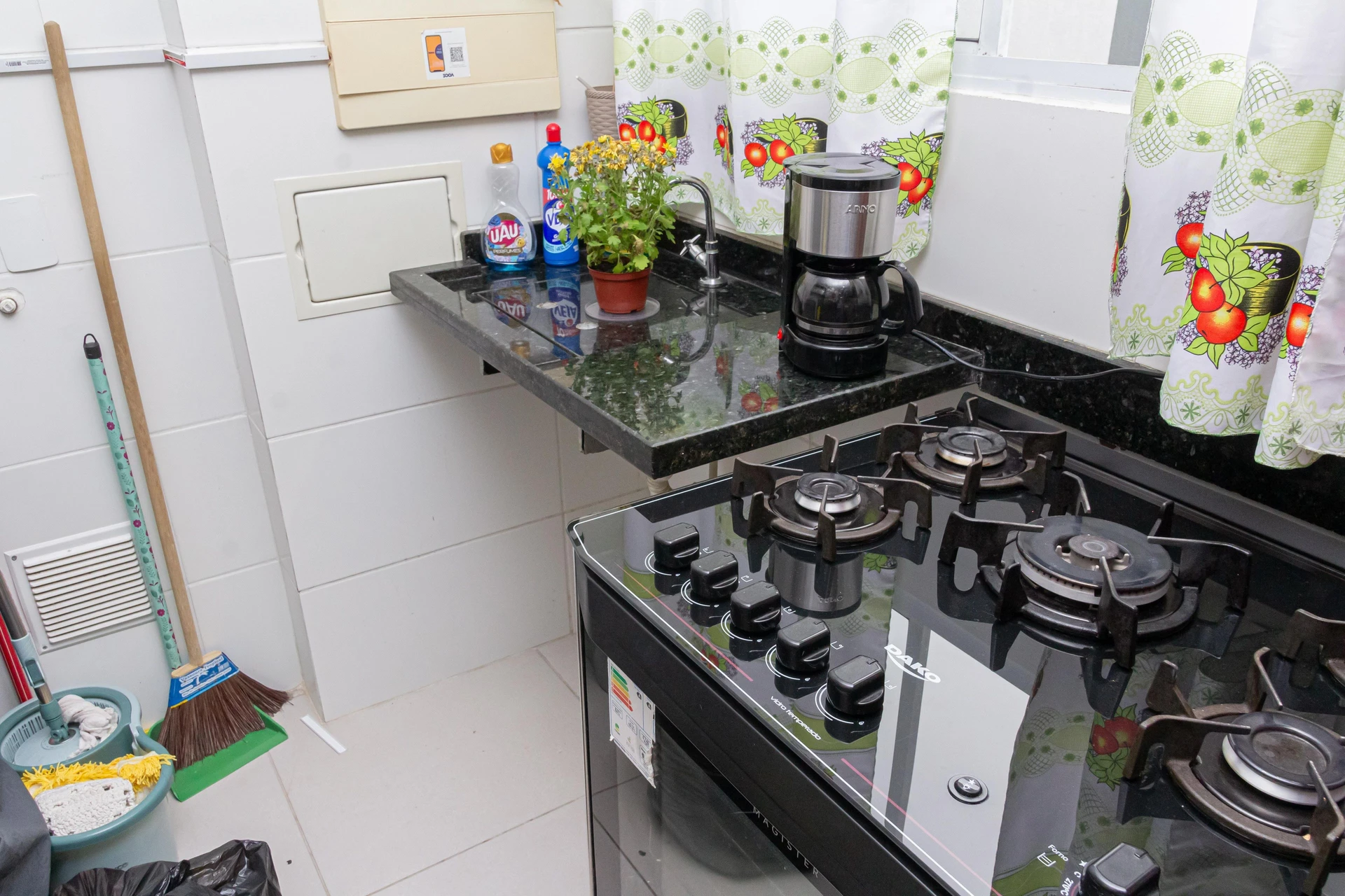 Furnished 2-bedroom apartment with gas open kitchen — photo 37