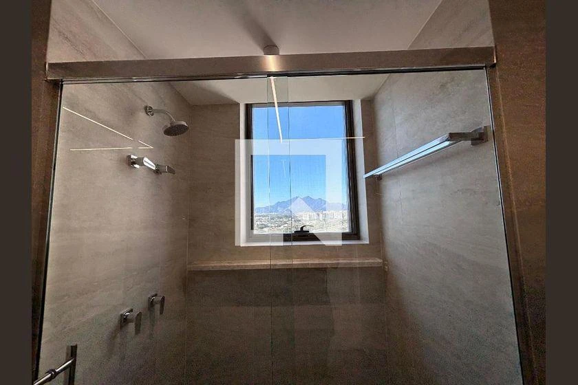 4-bedroom en-suite apartment, 194 m² and 3 parking spots — photo 38