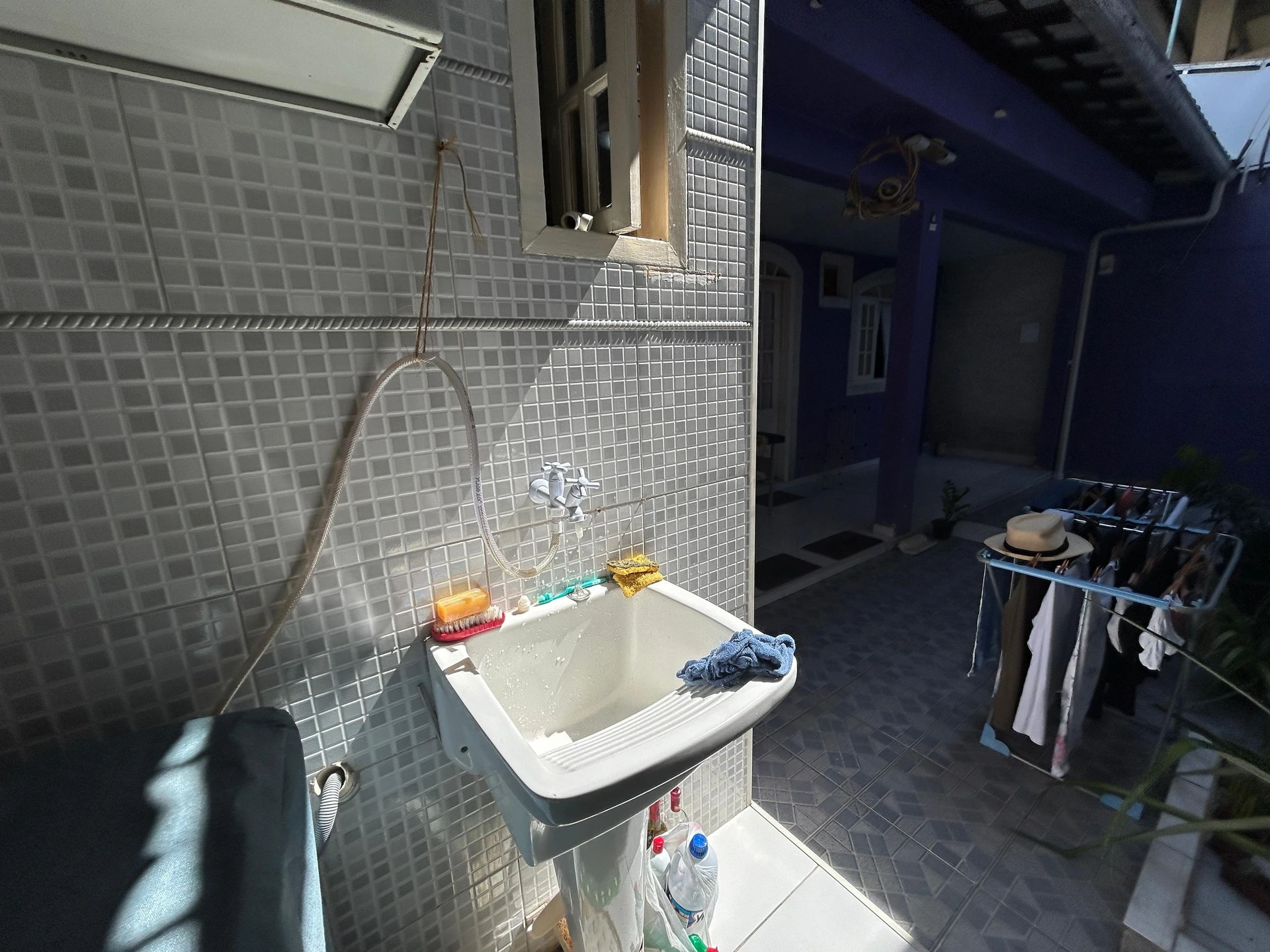 Garden in a one-bedroom house, 50 m² — photo 8
