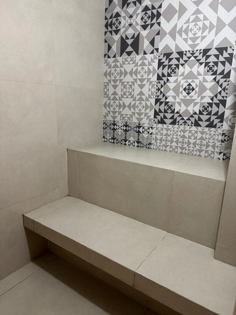 Furnished 1-bedroom apartment with pet-friendly policy — photo 29