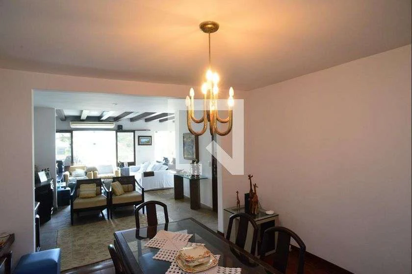3-bedroom apartment with a home office — photo 20