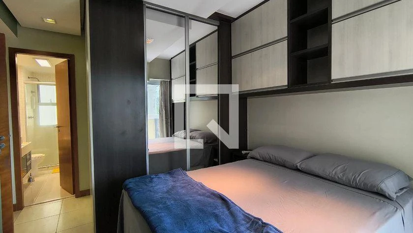 3-bedroom apartment in a building with a gym — photo 34