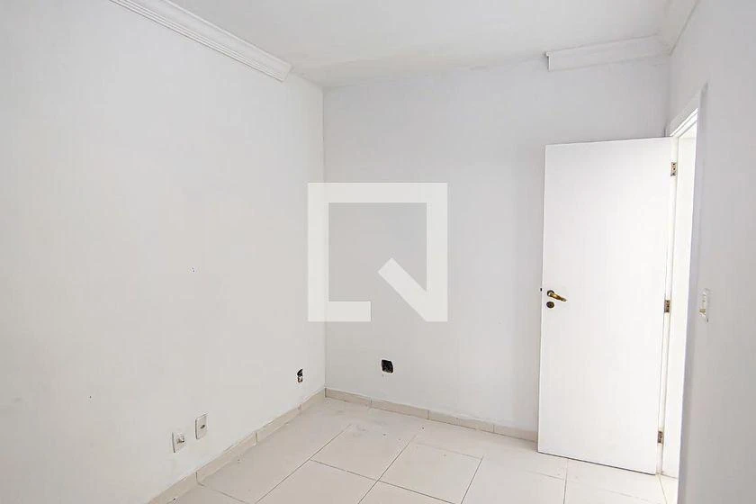 Rental house with 3 bedrooms and 217 m² — photo 38