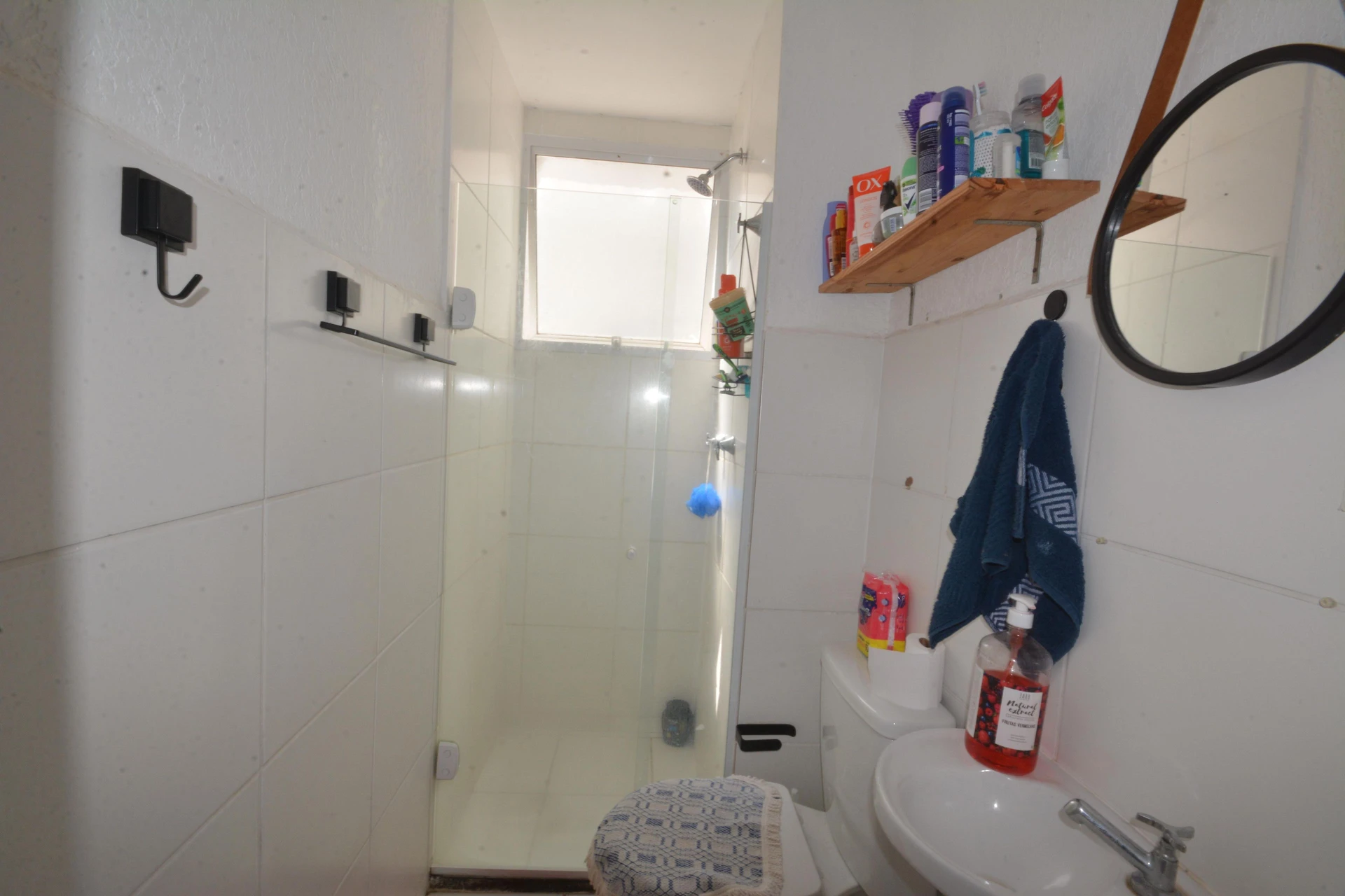 Furnished 2-bedroom apartment with a gas stove kitchen — photo 49