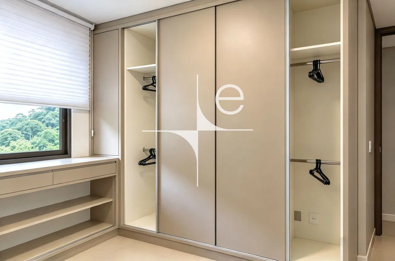 Furnished apartment, 69 m², with a walk-in closet — photo 16