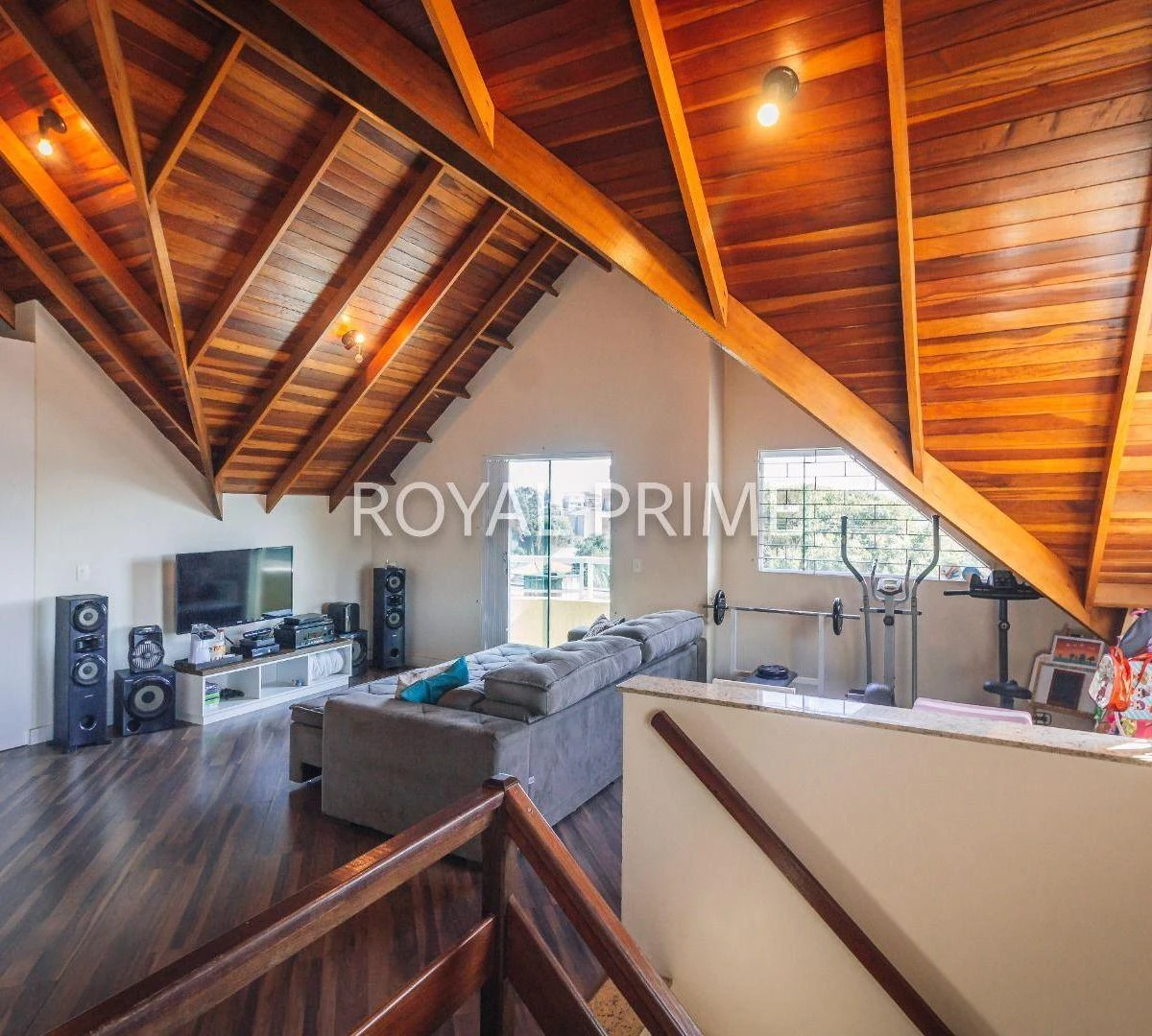 Furnished house, 186 m², with a walk-in closet — photo 24