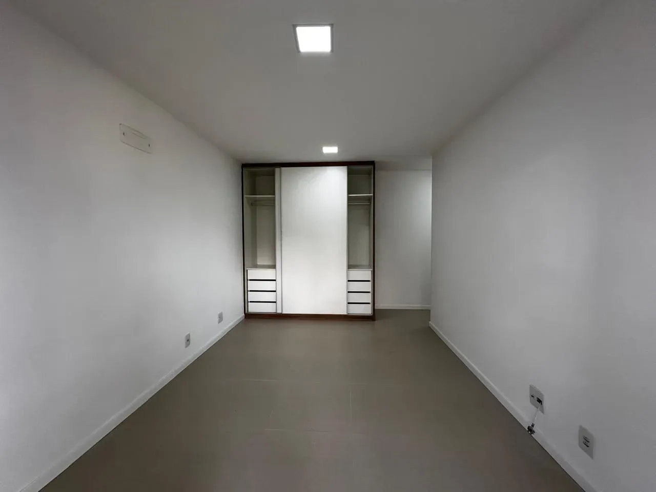 3-bedroom apartment, 1 with its own bathroom, 98 m² — photo 16